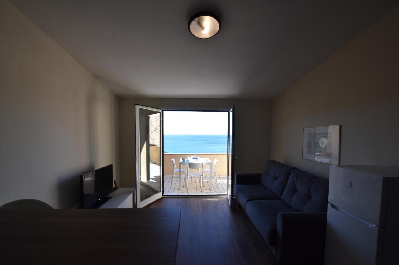 Grotta Azzurra Apartment - Cavoli - Terrazza Vista Mare, Clima E Parcheggio San Piero in Campo  Eksteriør billede