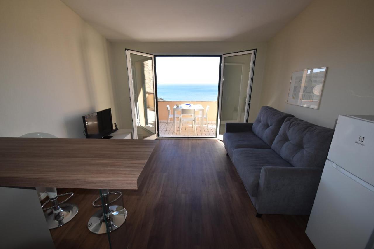 Grotta Azzurra Apartment - Cavoli - Terrazza Vista Mare, Clima E Parcheggio San Piero in Campo  Eksteriør billede